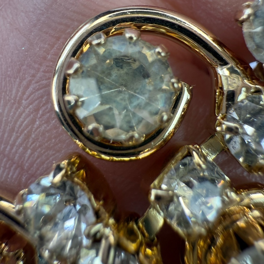 Sarah Coventry rhinestone dangle earrings - Picture 6 of 8